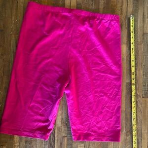 Sz 2x Danskin shorts -excellent condition.